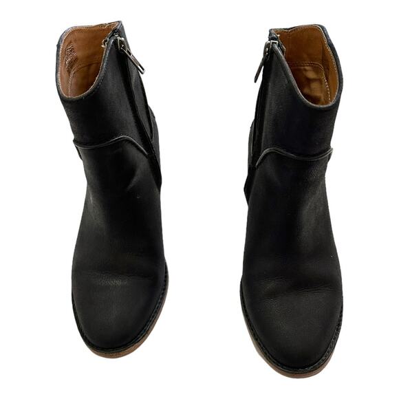 UGG Black Leather Ankle Booties Block Heel Side Zip Size 6.5 - Picture 2 of 10